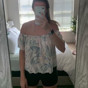 Z supply off the shoulder top